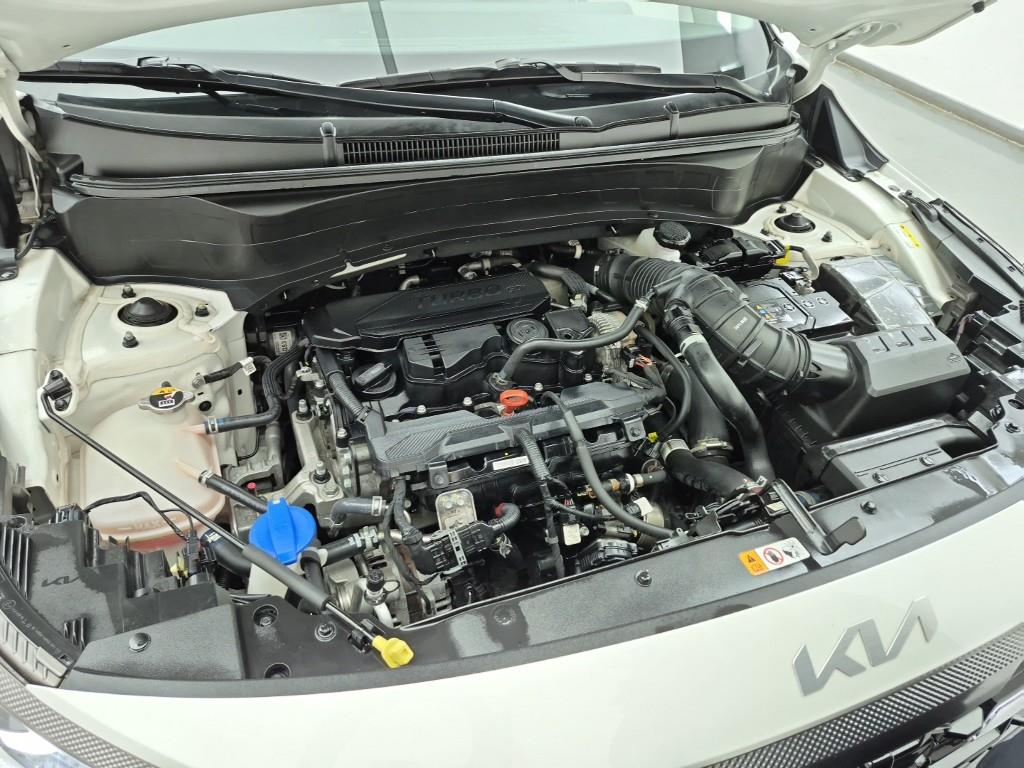 KIA Seltos - Vista 6