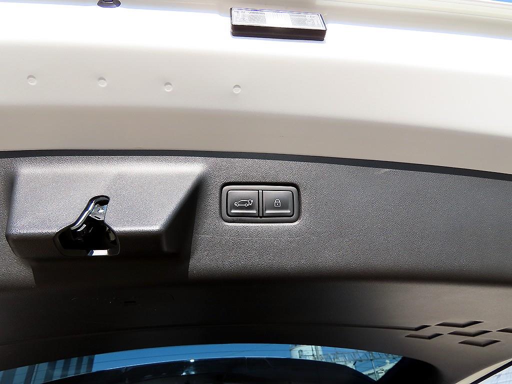 HYUNDAI Santa Fe 2025 Blanco - Importación desde Corea - HF Imports Iquique - Foto 15