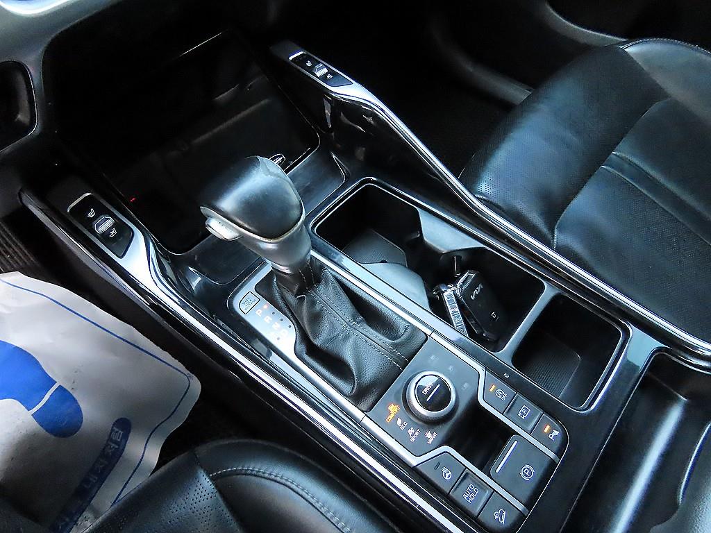 KIA Sorento - Vista 10