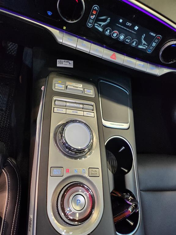 Genesis GV70 2024 Blanco - Importación desde Corea - HF Imports Iquique - Foto 15