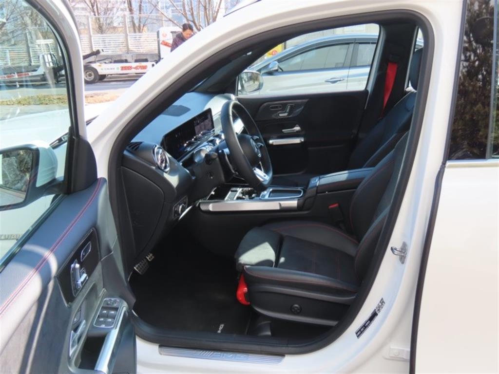 Mercedes Benz GLB Class 2025 - Importación desde Corea - HF Imports Iquique - Foto 13