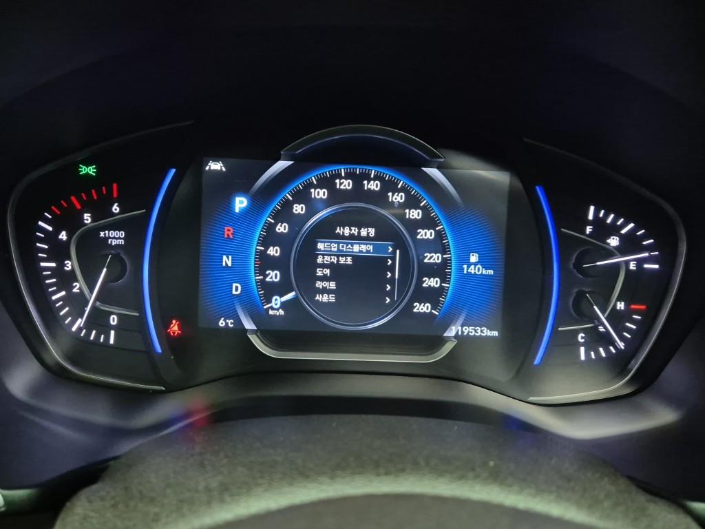 HYUNDAI Santa Fe - Vista 7