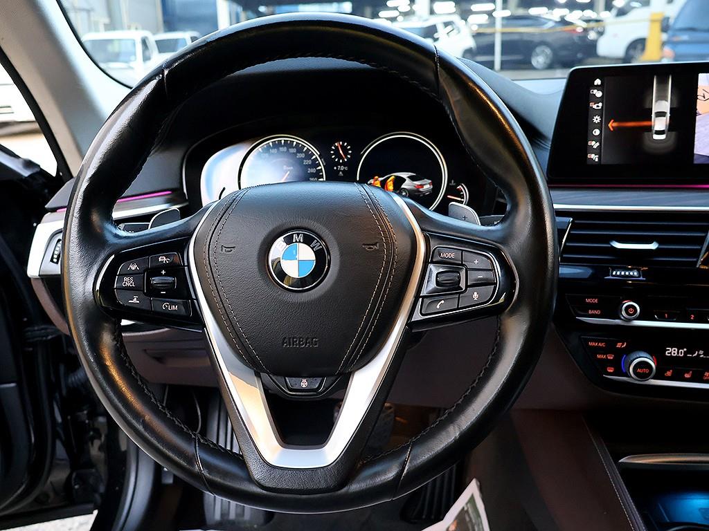 BMW 5 Series 2018 Negro - Importación desde Corea - HF Imports Iquique - Foto 8