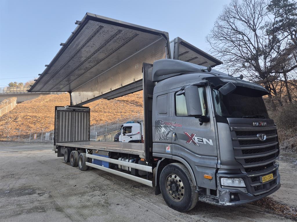 medium and large cargo truck - Vista 10