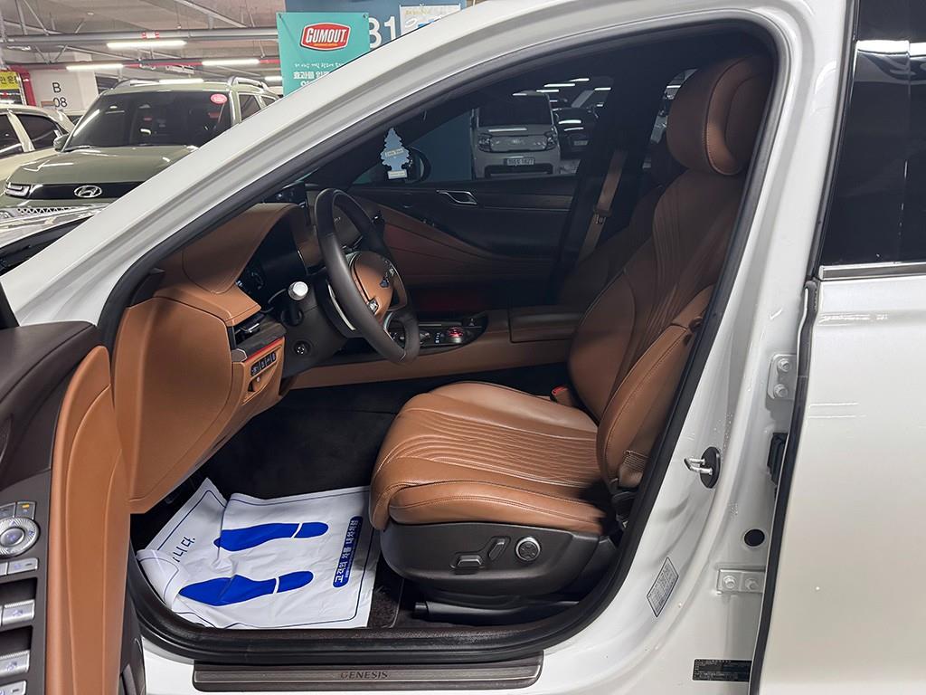 Genesis G80 - Vista 6