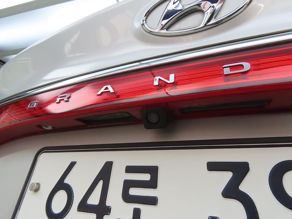 HYUNDAI Grandeur 2014 Plateado - Importación desde Corea - HF Imports Iquique - Foto 16