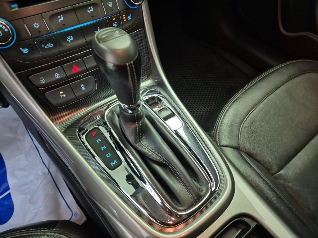 Chevrolet Malibu - Vista 8