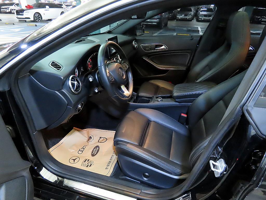 Mercedes Benz CLA Class - Vista 6