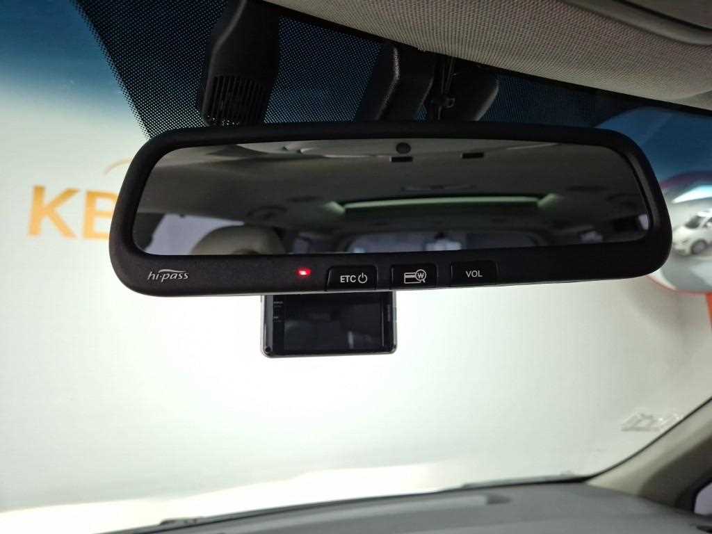 KIA Carnival 2016 Blanco - Importación desde Corea - HF Imports Iquique - Foto 17