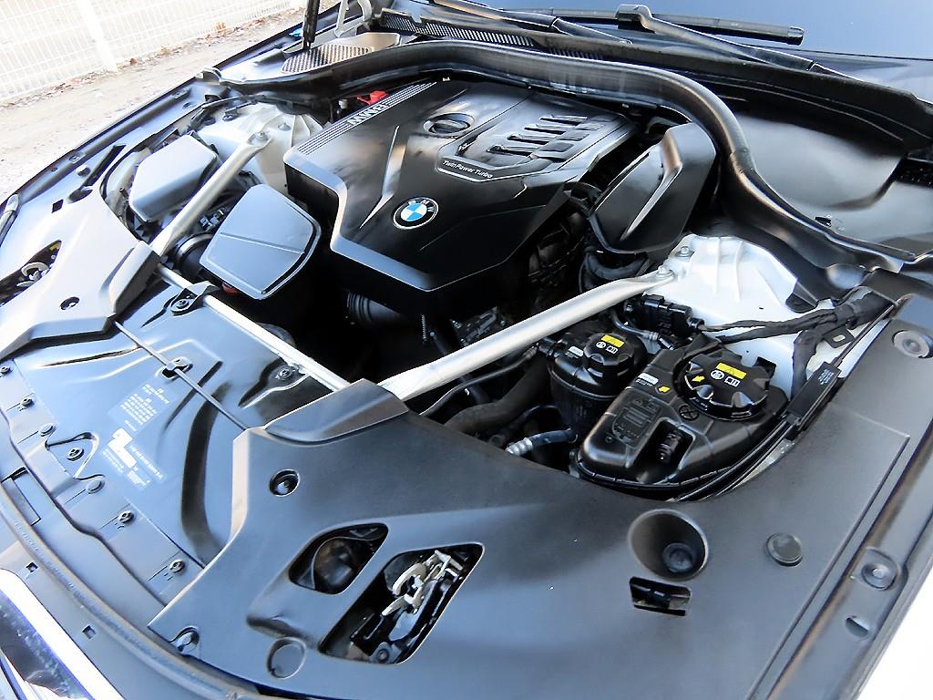 BMW 5 Series 2020 Blanco - Importación desde Corea - HF Imports Iquique - Foto 19