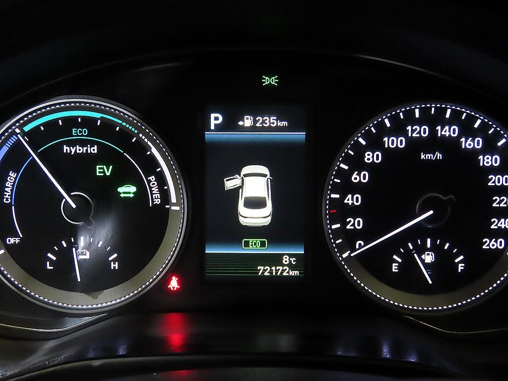 HYUNDAI Grandeur - Vista 9