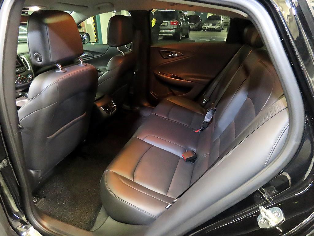 Chevrolet Malibu - Vista 7