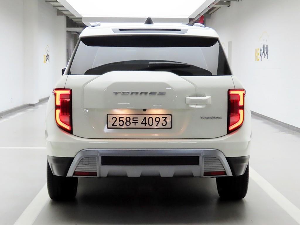 Ssangyong Torres - Vista 3