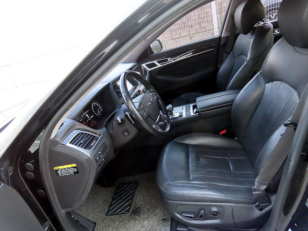 Genesis G80 - Vista 5