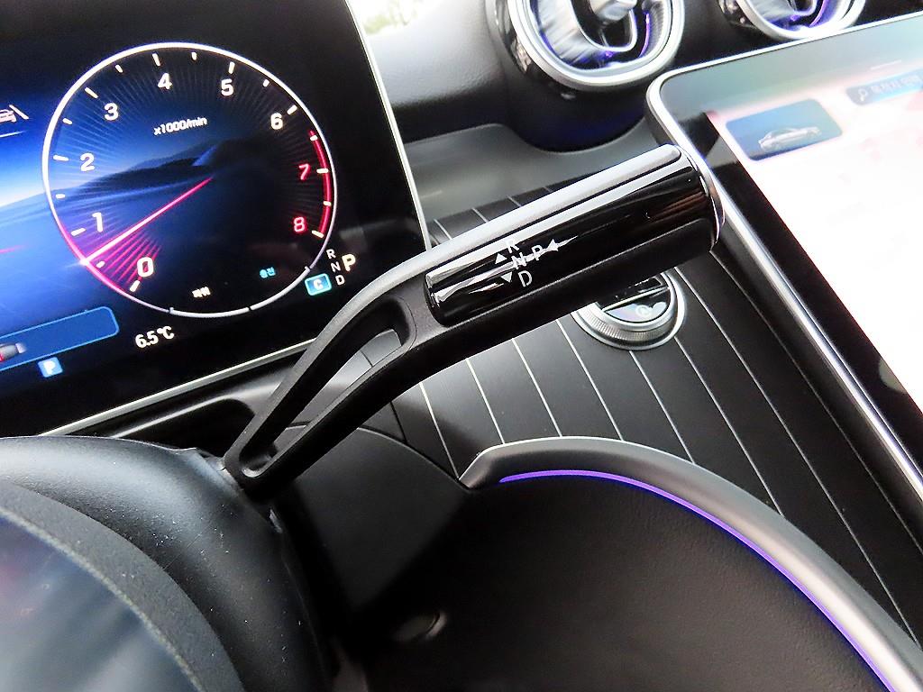 Mercedes Benz C Class - Vista 12