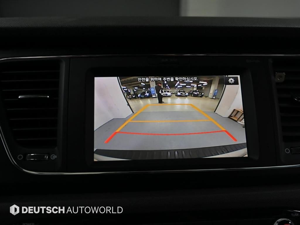 KIA Carnival 2017 Plateado - Importación desde Corea - HF Imports Iquique - Foto 15