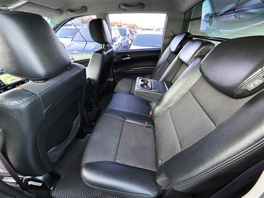 Ssangyong Korando - Vista 8