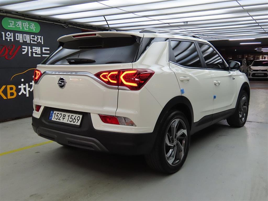 Ssangyong Korando - Vista 4