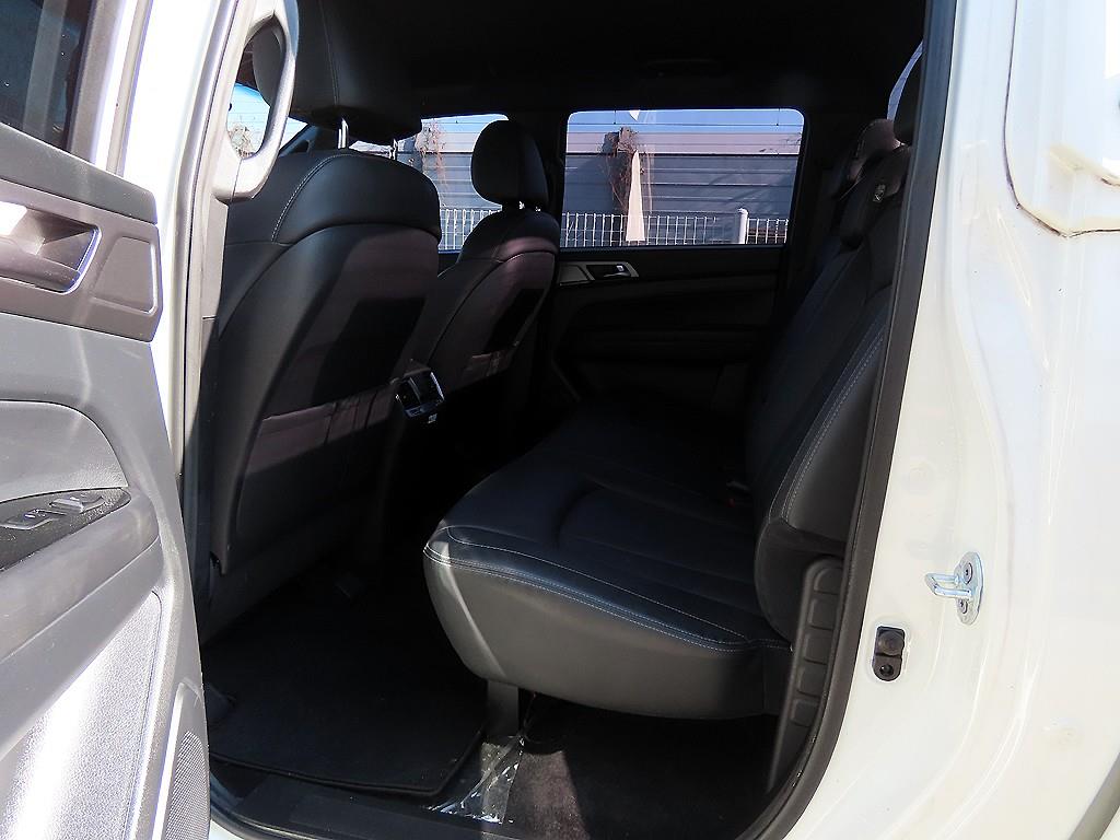 Ssangyong Rexton - Vista 6