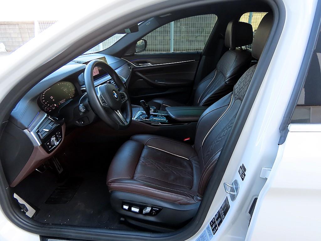 BMW 5 Series - Vista 5