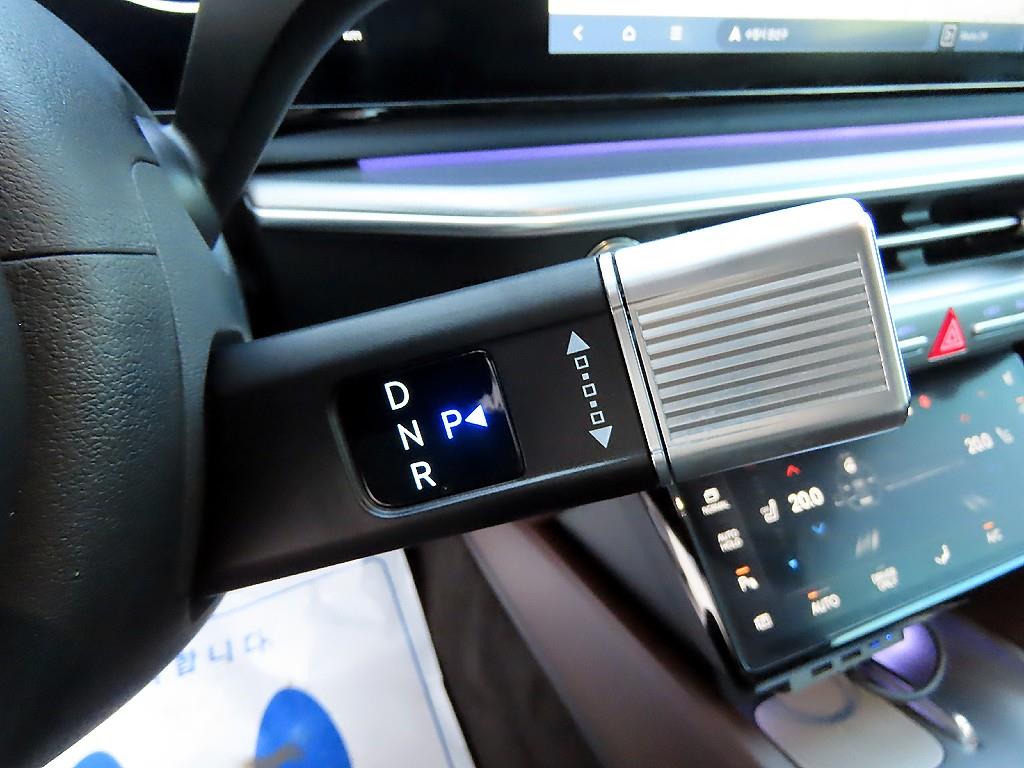 HYUNDAI Grandeur - Vista 10