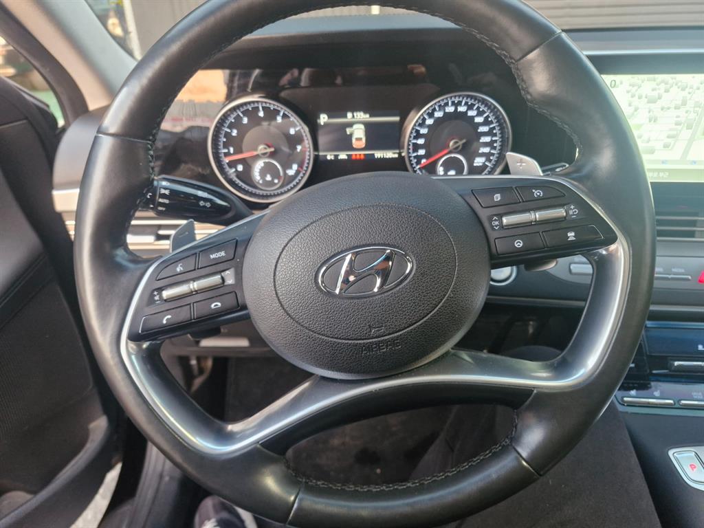 HYUNDAI Grandeur - Vista 6