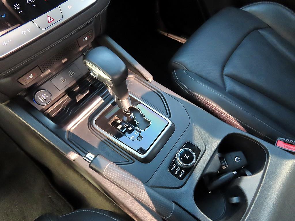 Ssangyong Rexton - Vista 10