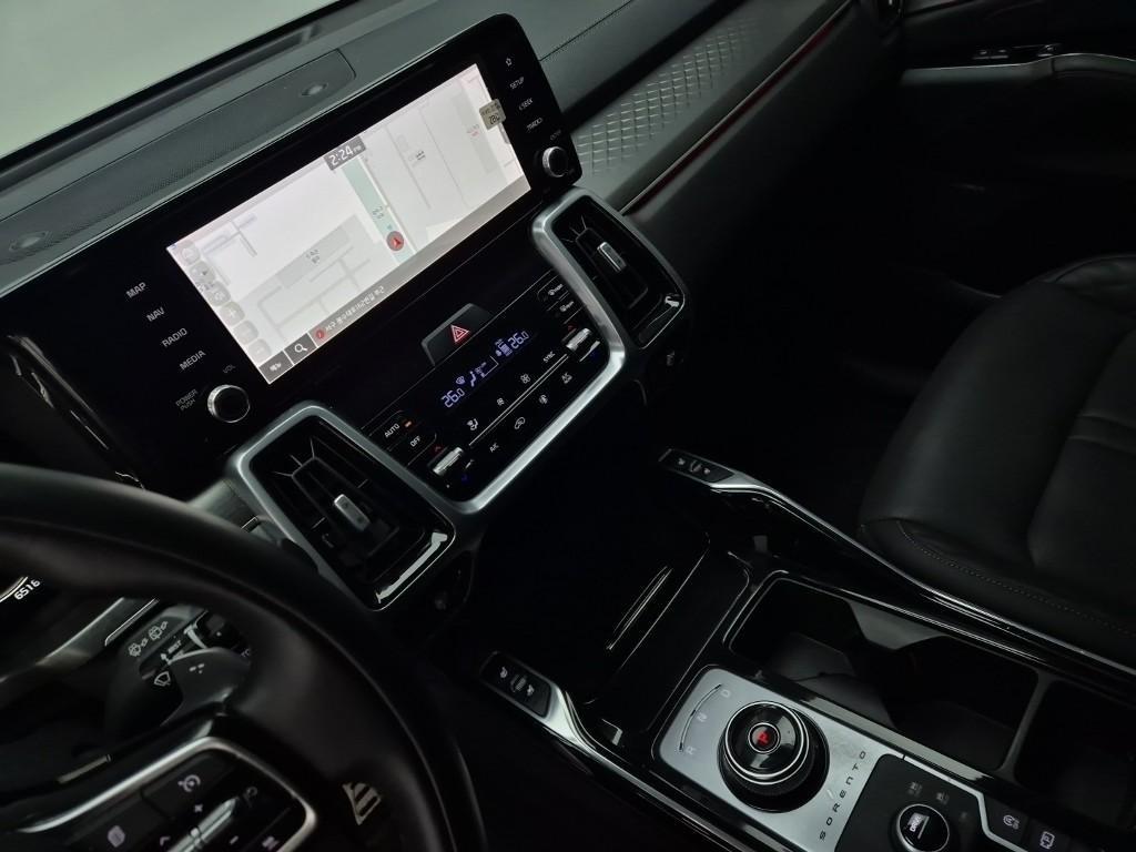 KIA Sorento - Vista 10