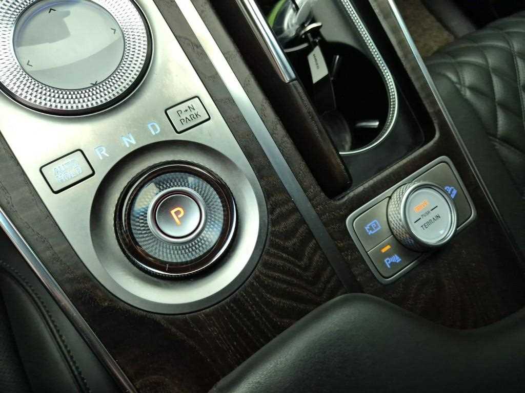 Genesis GV80 - Vista 8