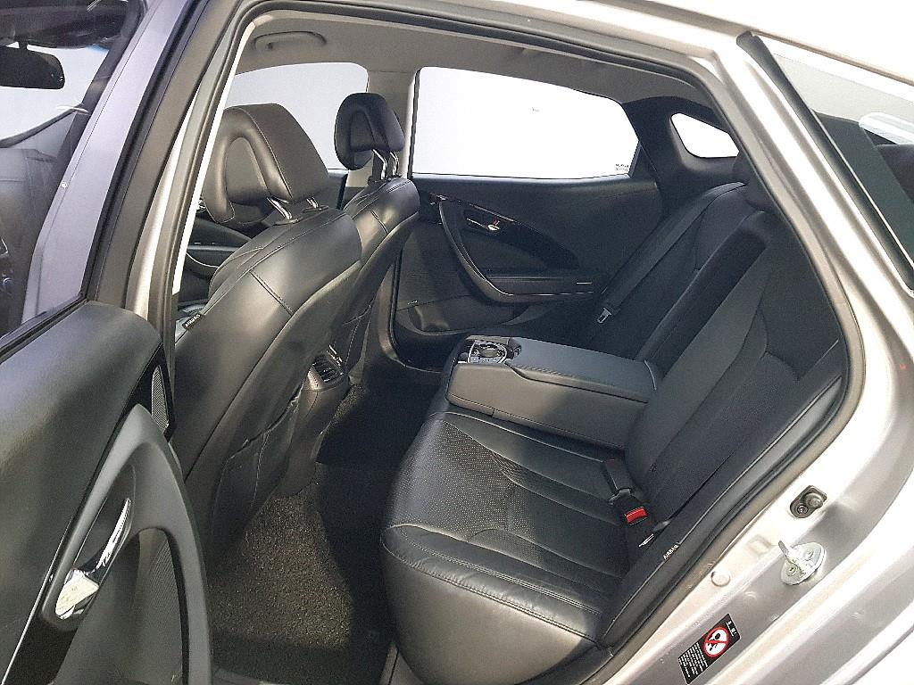 HYUNDAI Grandeur - Vista 9