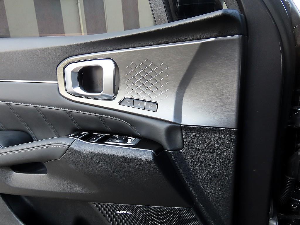 KIA Sorento - Vista 12