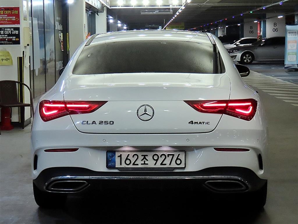 Mercedes Benz CLA Class - Vista 5