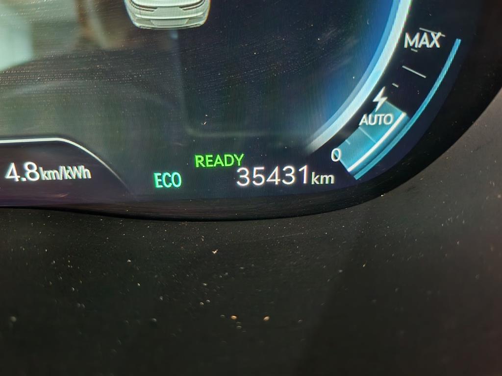 Genesis GV70 2024 Blanco - Importación desde Corea - HF Imports Iquique - Foto 14