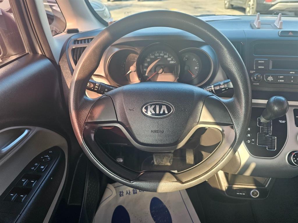 KIA Ray - Vista 11