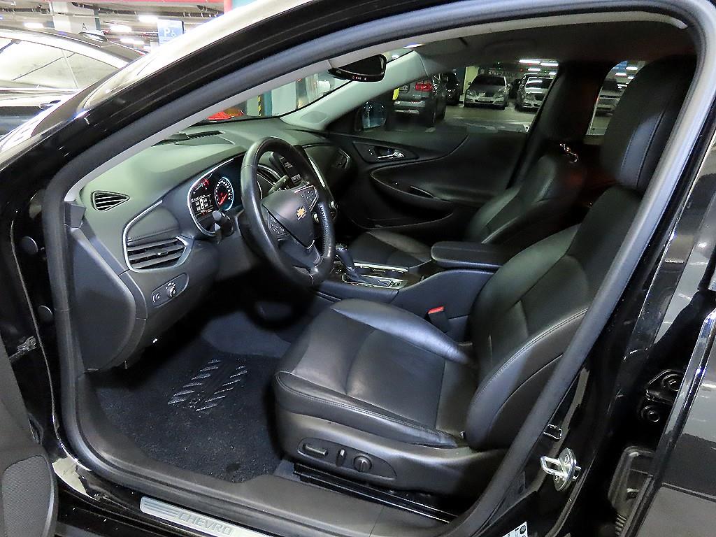 Chevrolet Malibu - Vista 6