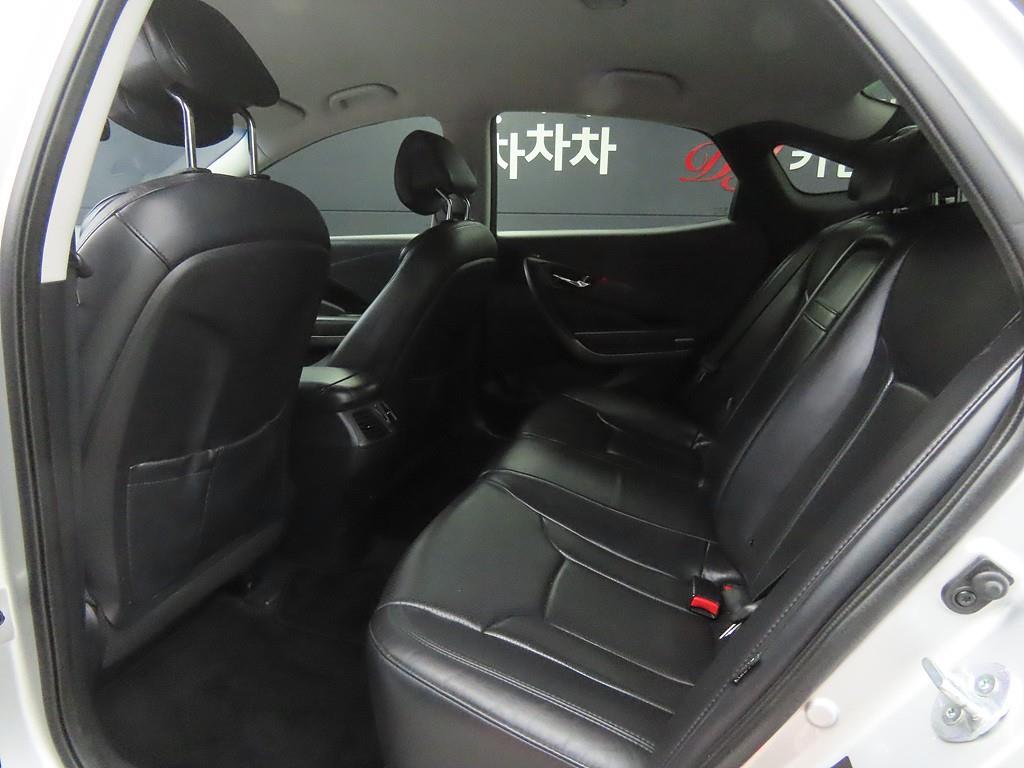 HYUNDAI Grandeur - Vista 6