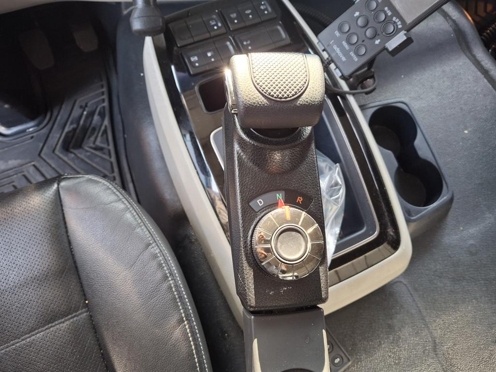 medium and large cargo truck 2023 Café - Importación desde Corea - HF Imports Iquique - Foto 19