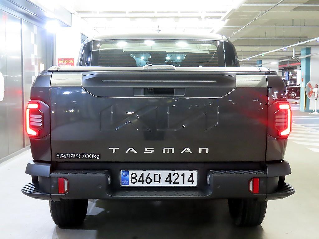 KIA Tasman - Vista 5