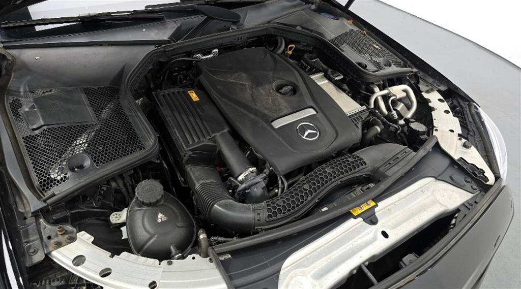 Mercedes Benz C Class - Vista 6