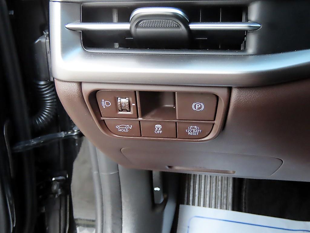 HYUNDAI Grandeur - Vista 12