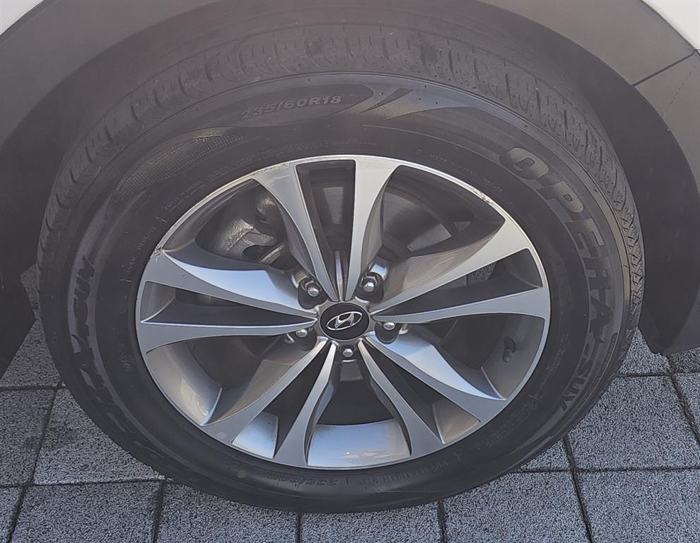 HYUNDAI Santa Fe - Vista 8