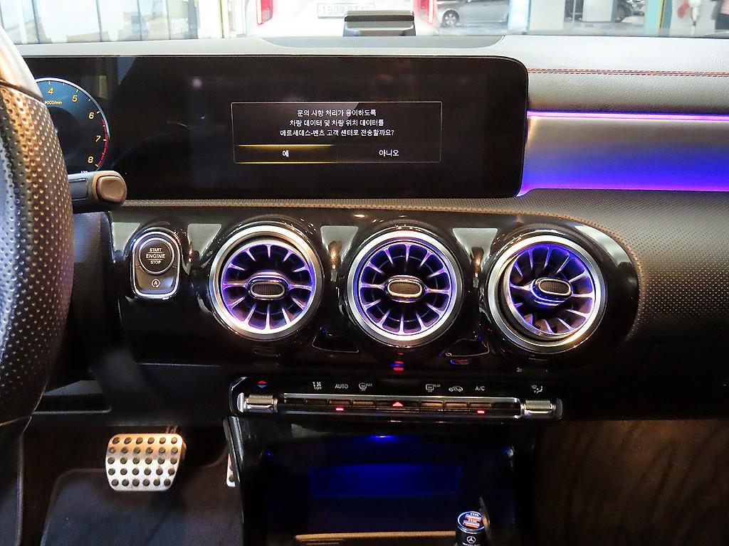 Mercedes Benz CLA Class - Vista 11