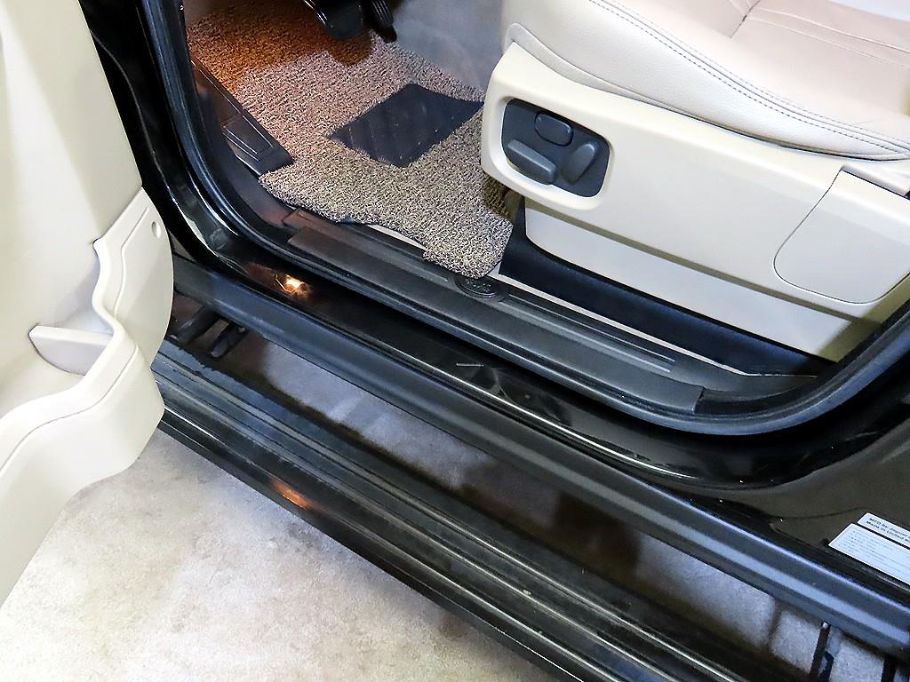 Land Rover Discovery 2016 Negro - Importación desde Corea - HF Imports Iquique - Foto 16