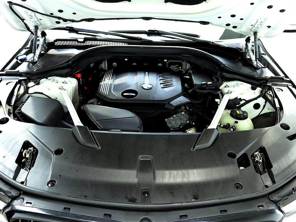 BMW Gran Turismo 2020 Blanco - Importación desde Corea - HF Imports Iquique - Foto 7