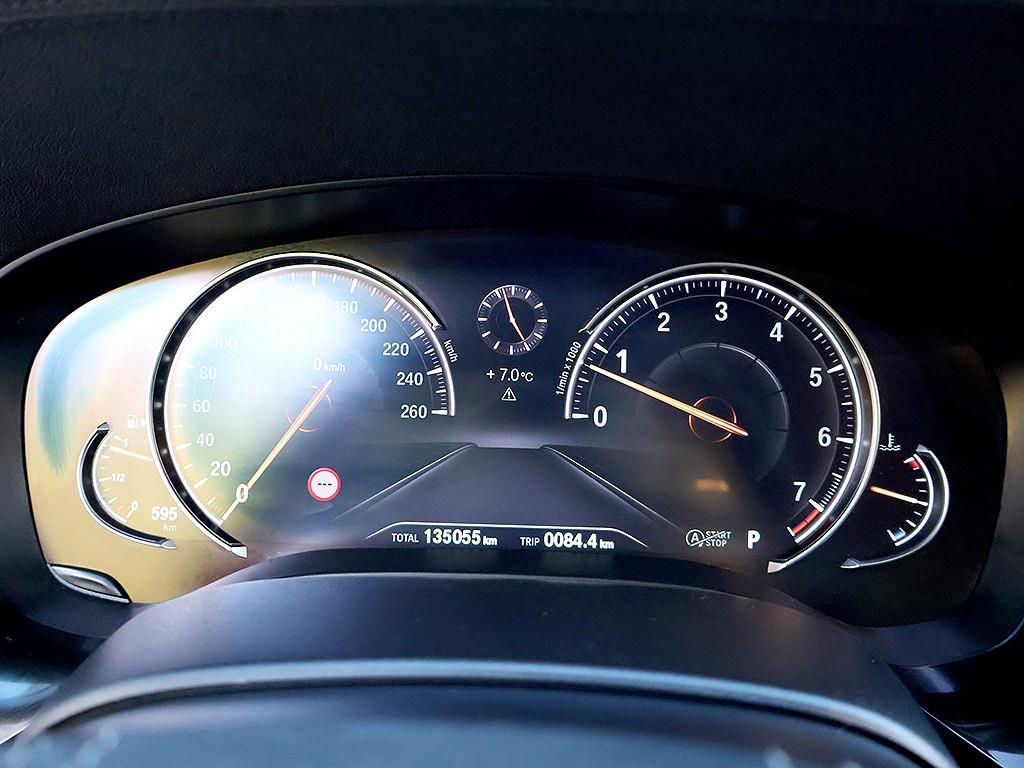 BMW 5 Series - Vista 11