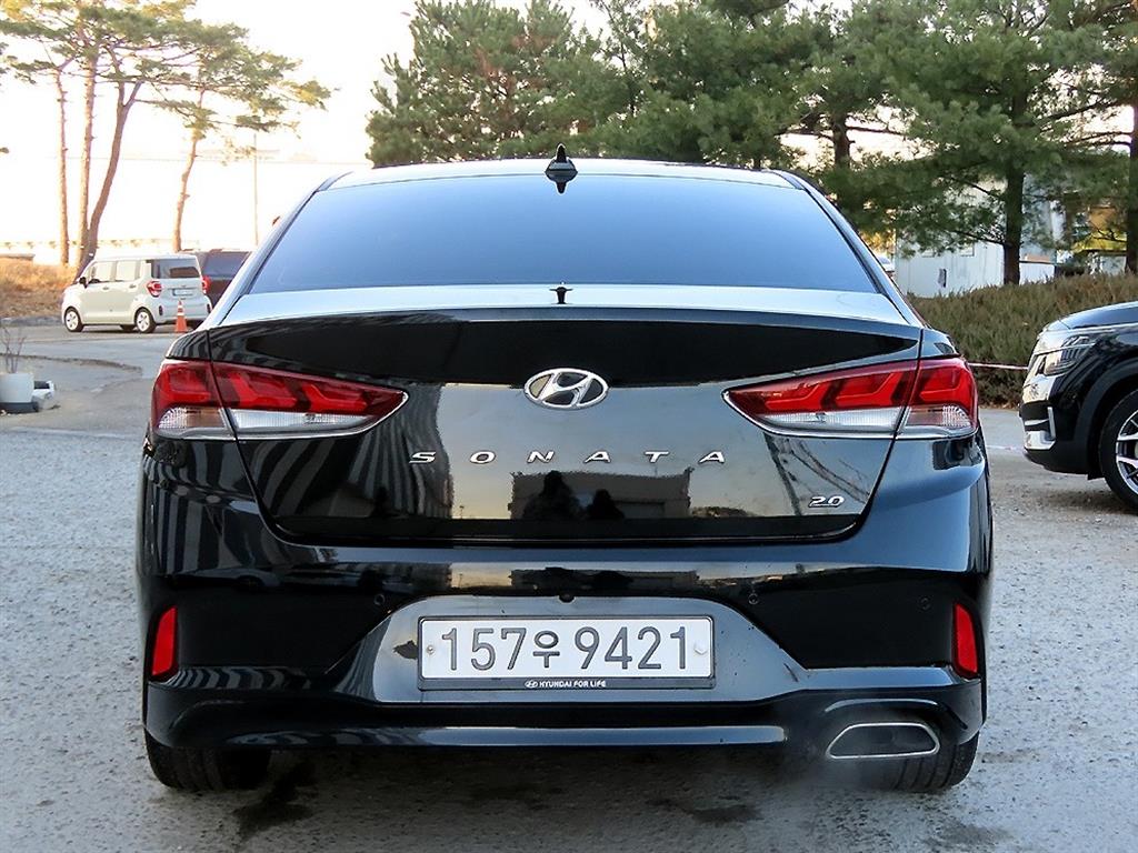 HYUNDAI Sonata - Vista 4