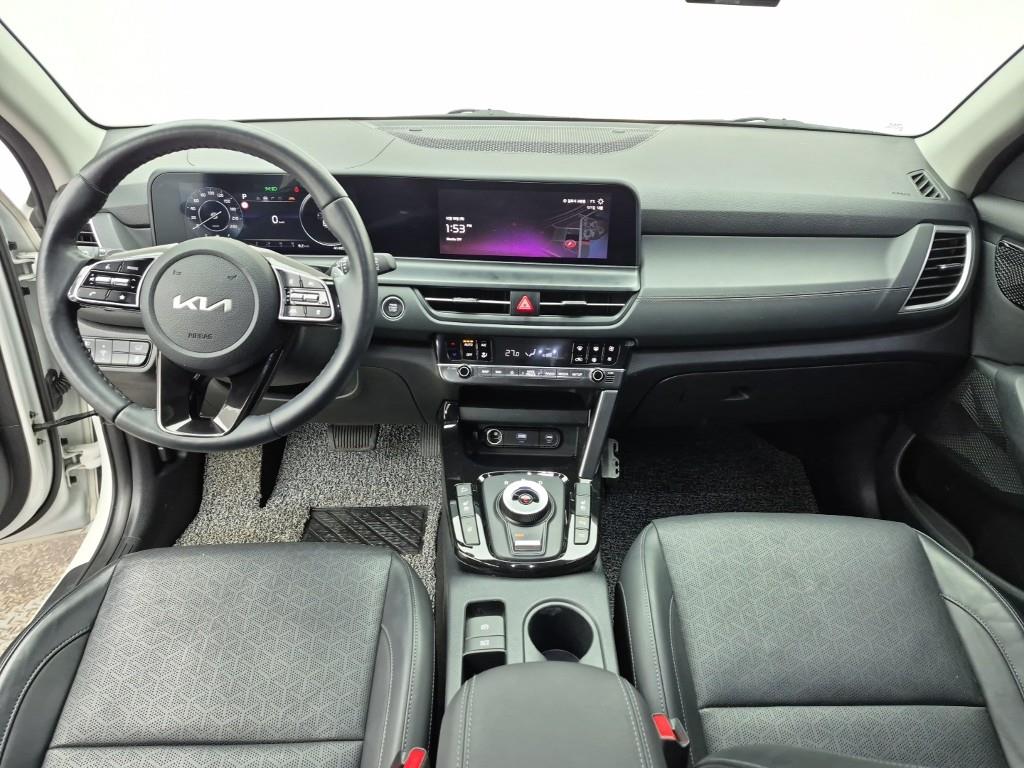 KIA Seltos - Vista 5