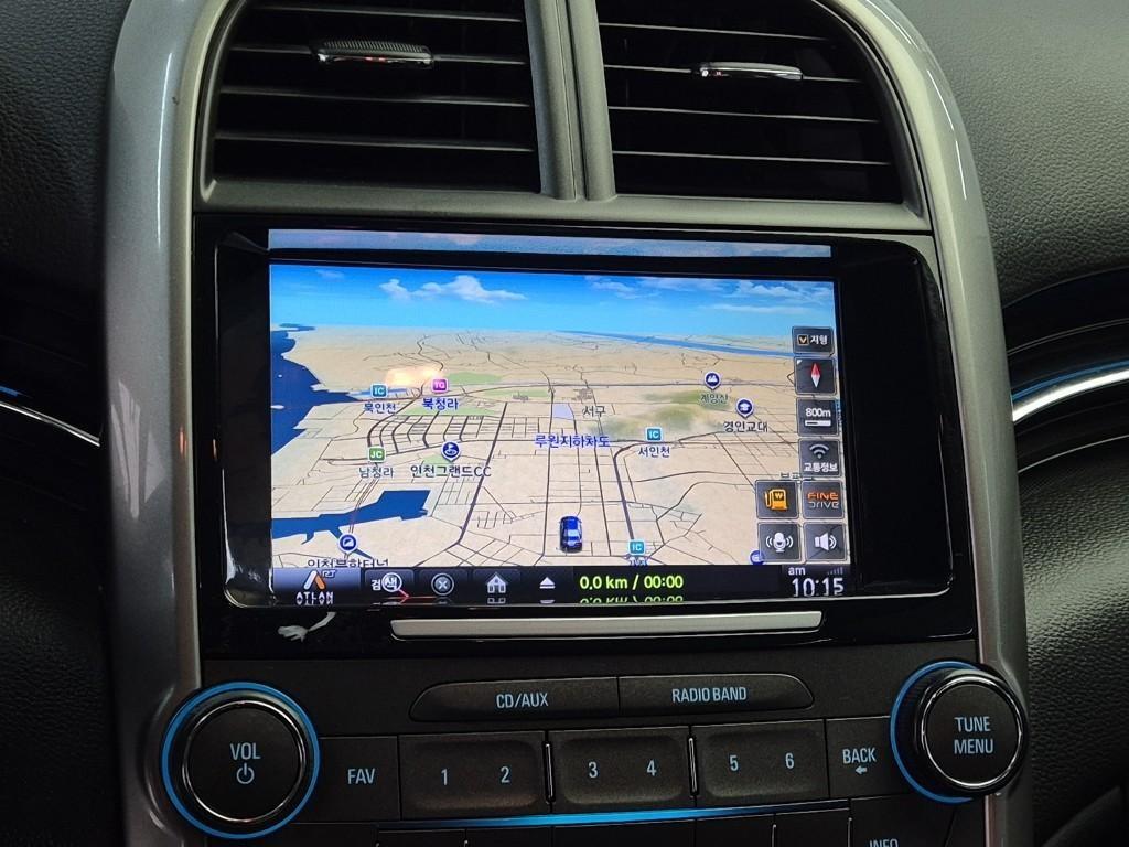 Chevrolet Malibu 2015 Blanco - Importación desde Corea - HF Imports Iquique - Foto 13