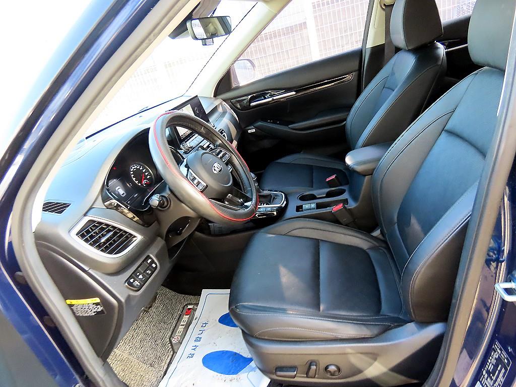 KIA Seltos - Vista 5