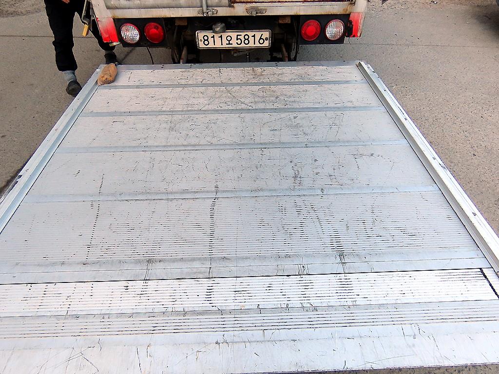 Small Truck Top_Wingbody Powergate - Vista 7
